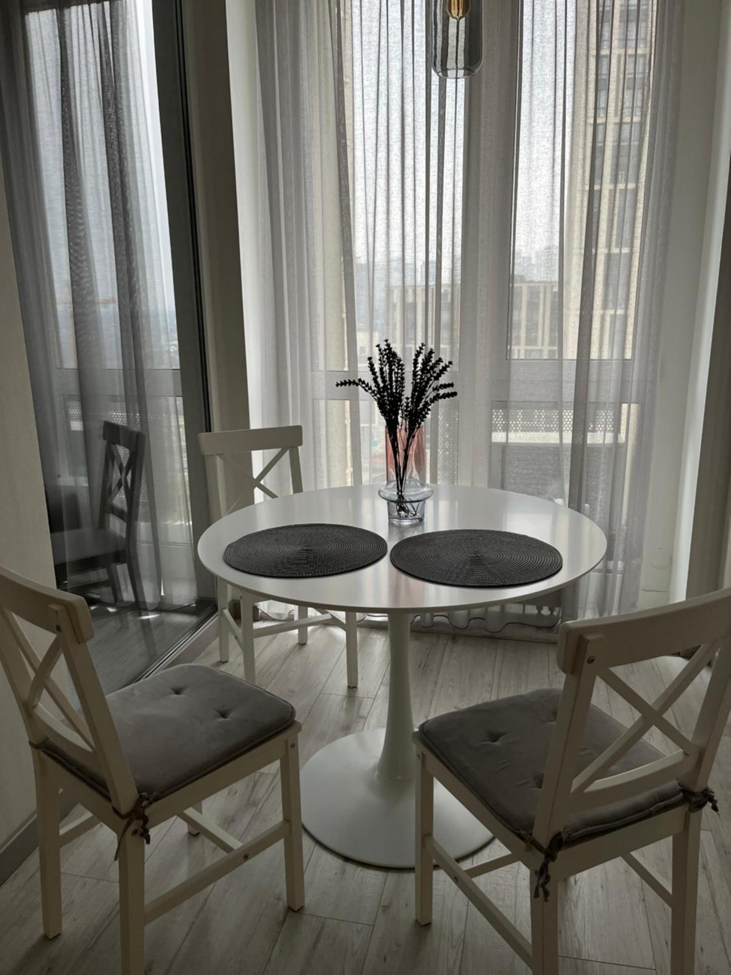 Slavutich Apartments Near Metro Station Kijów Zewnętrze zdjęcie